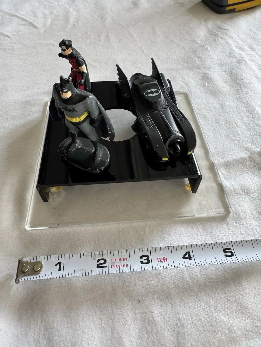 Hasbro Robin metal figurine Batman Batmobile Vehicle and Figure Set Vintage